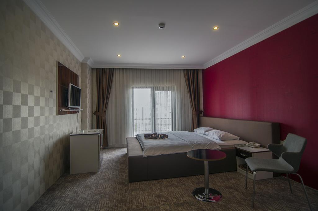 Hotel Dosco Van Eksteriør bilde
