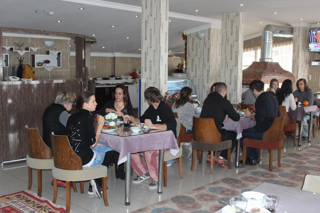 Hotel Dosco Van Eksteriør bilde